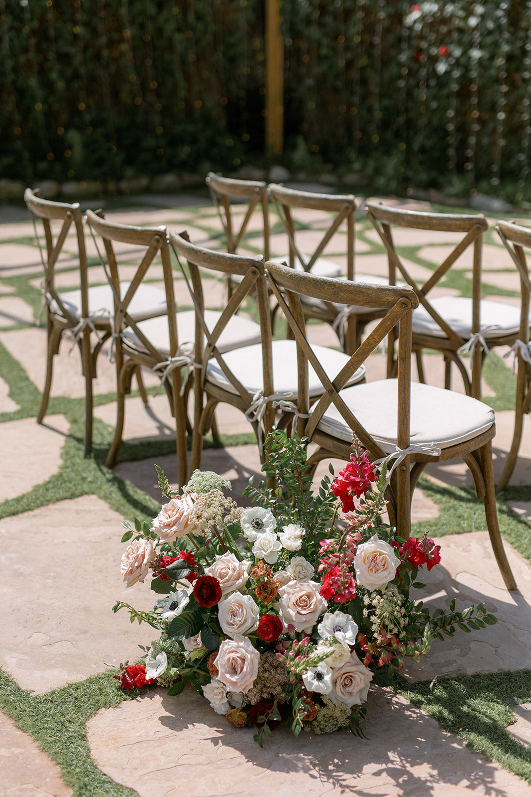 Aisle Floral - Velvet Chic