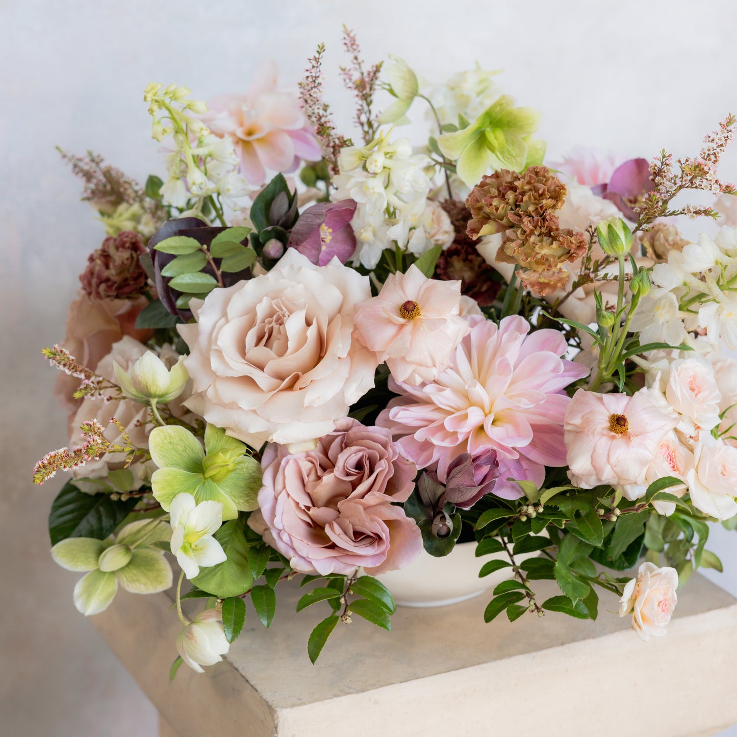Round Centerpiece - Romantic Garden