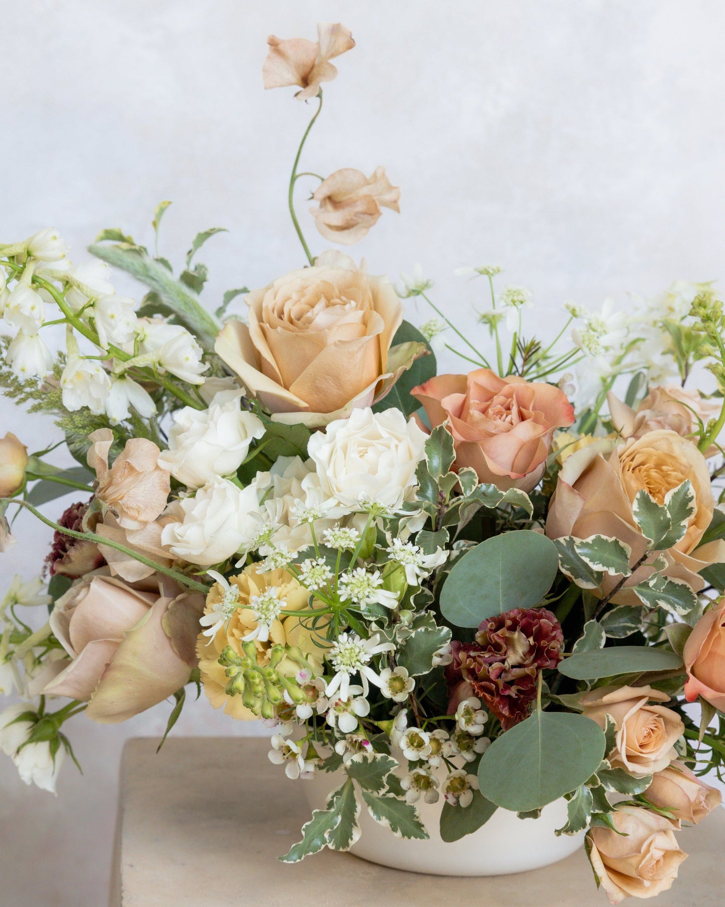 Floral Centerpiece - Round Tables - Soft Neutrals