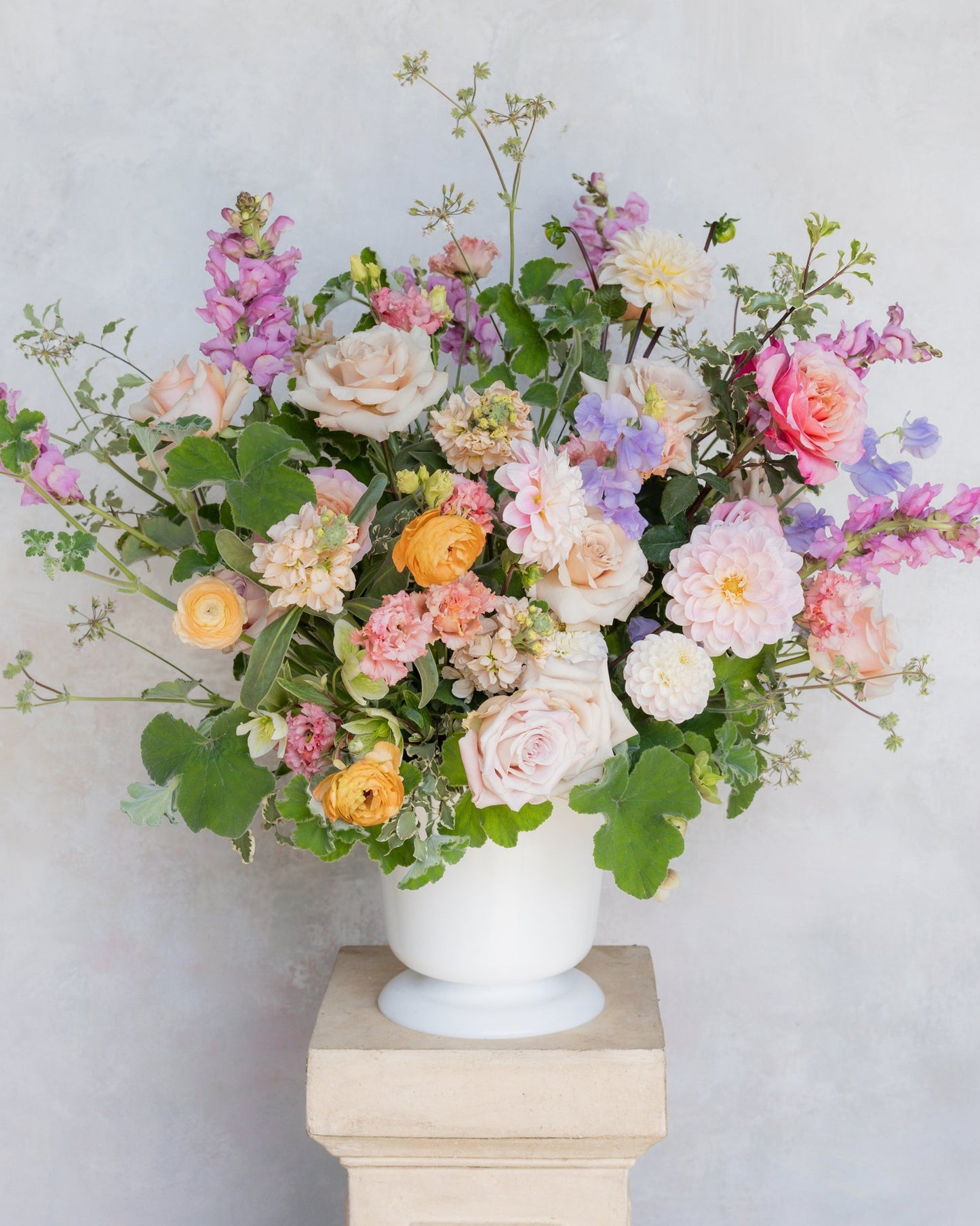 Aisle Florals - Feminine Sunset