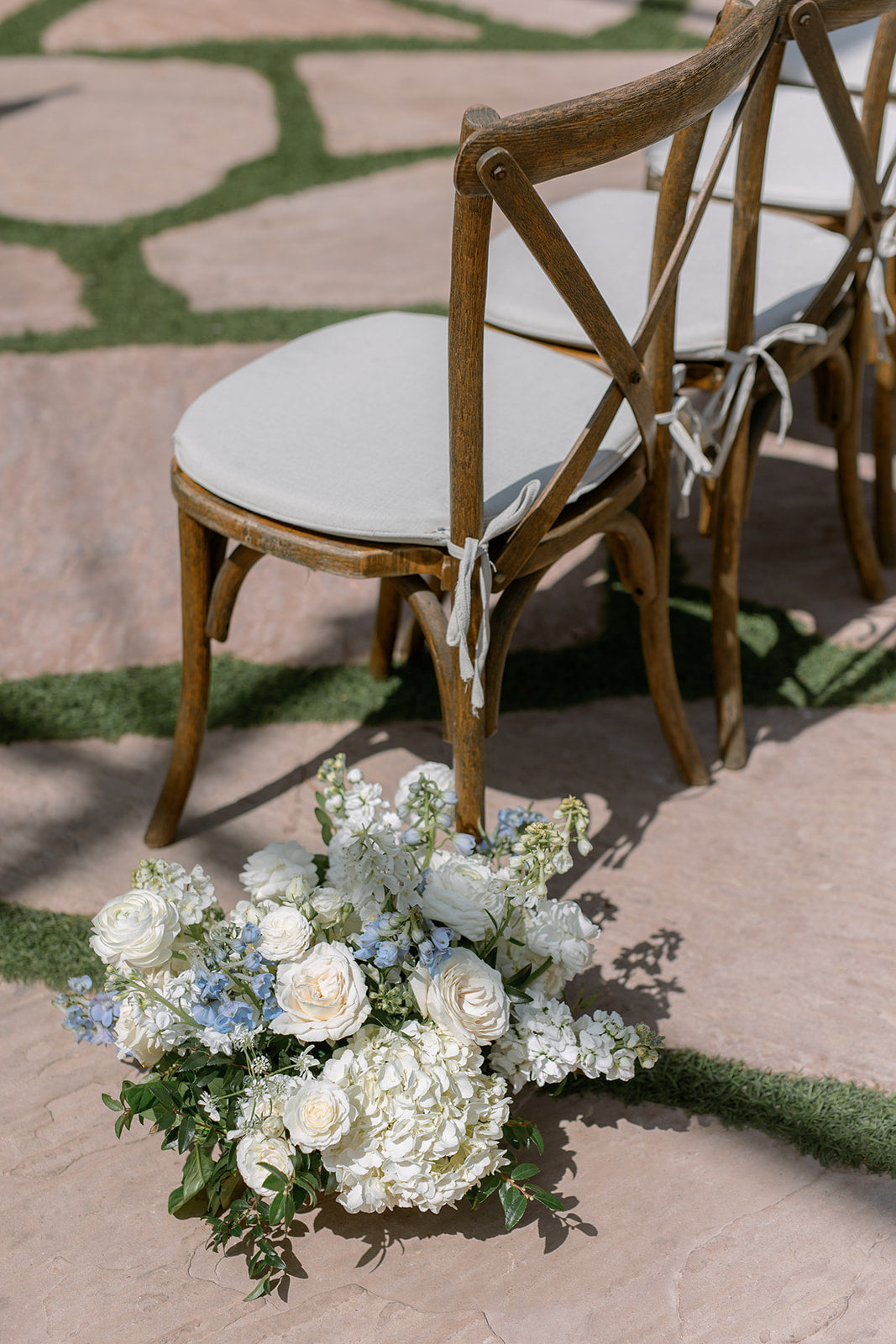 Altar Floral Garden - Something Blue