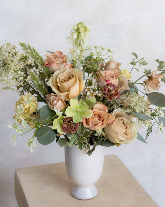 Accent Floral - Soft Neutrals