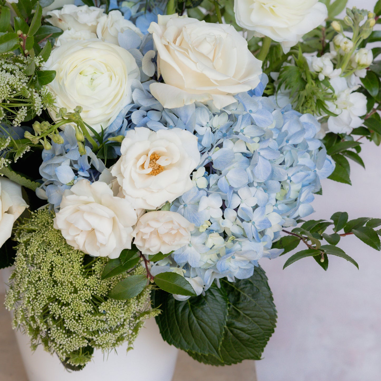 Altar Floral Garden - Something Blue
